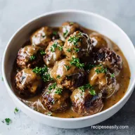 Slow Cooker Salisbury Steak Meatballs Recipe for 6 Servings