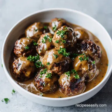Slow Cooker Salisbury Steak Meatballs Recipe for 6 Servings